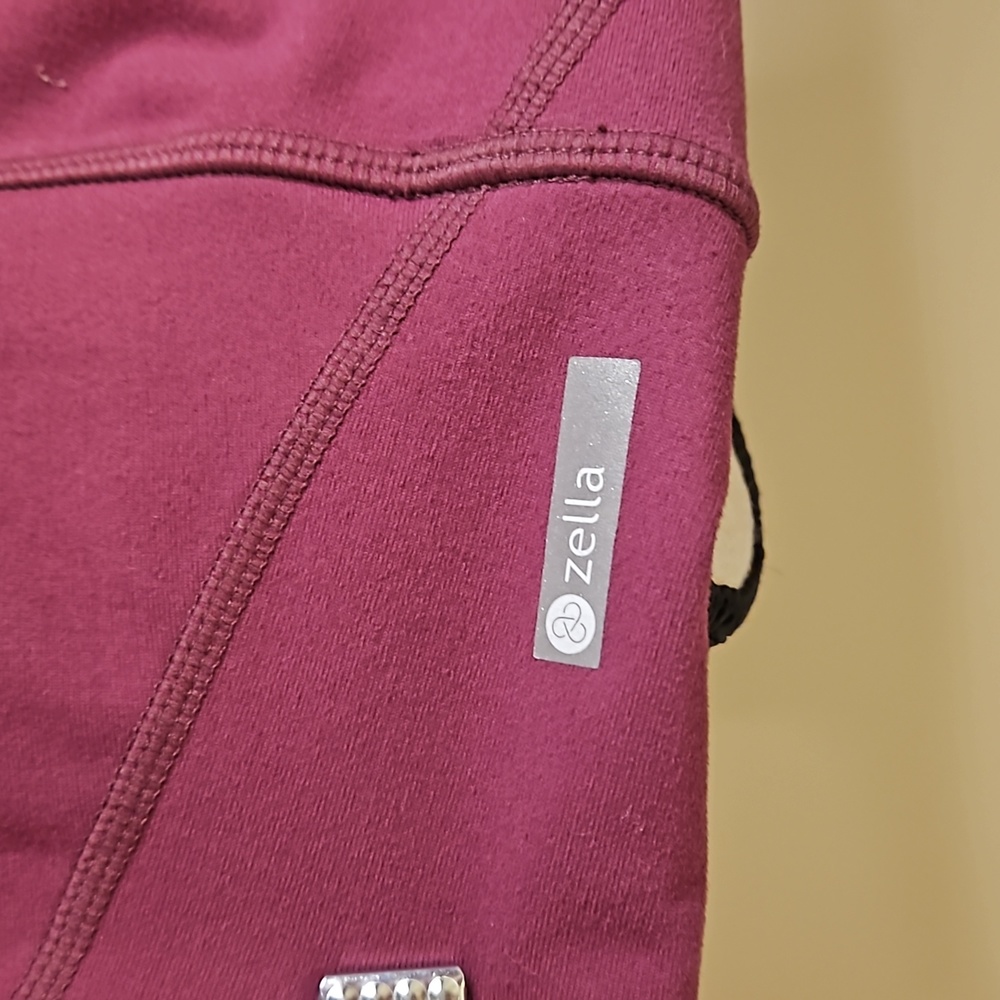 Zella Maroon and Black Yoga Pants - Picture 6 of 6